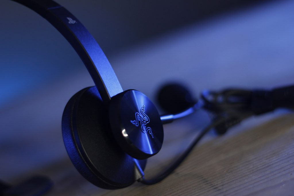 AURICULARES GAMING TETRA PS4 RAZER